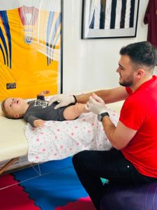 Terapia fizică devine artă în mâinile lui Marius Cătălin Grigore la Kineto Machine